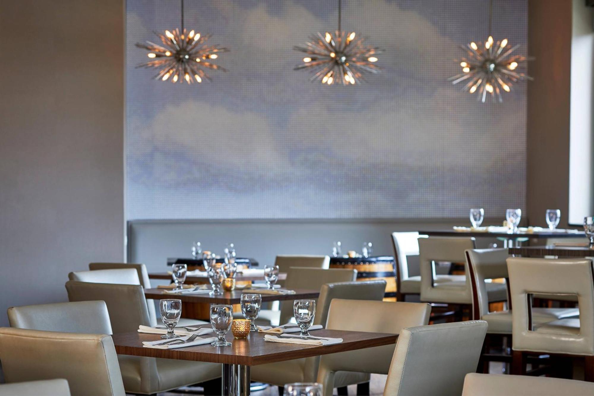 Renaissance Chicago Glenview Suites Hotel Bagian luar foto