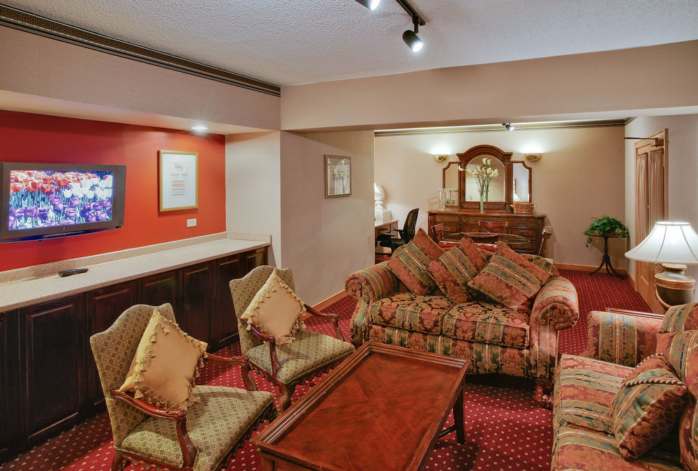 Renaissance Chicago Glenview Suites Hotel Ruang foto